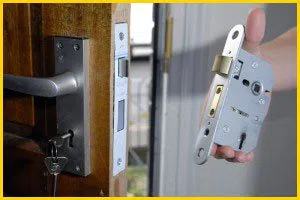 Metro Locksmith Services Grapevine, TX 817-357-4964 - 13-lock-replace